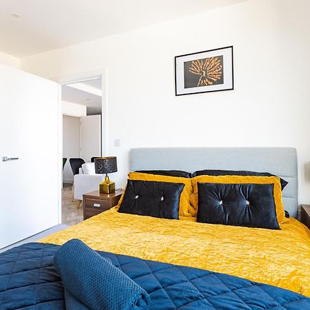 Luxury Apt Near Canary Wharf With Stunning Views London Exterior photo